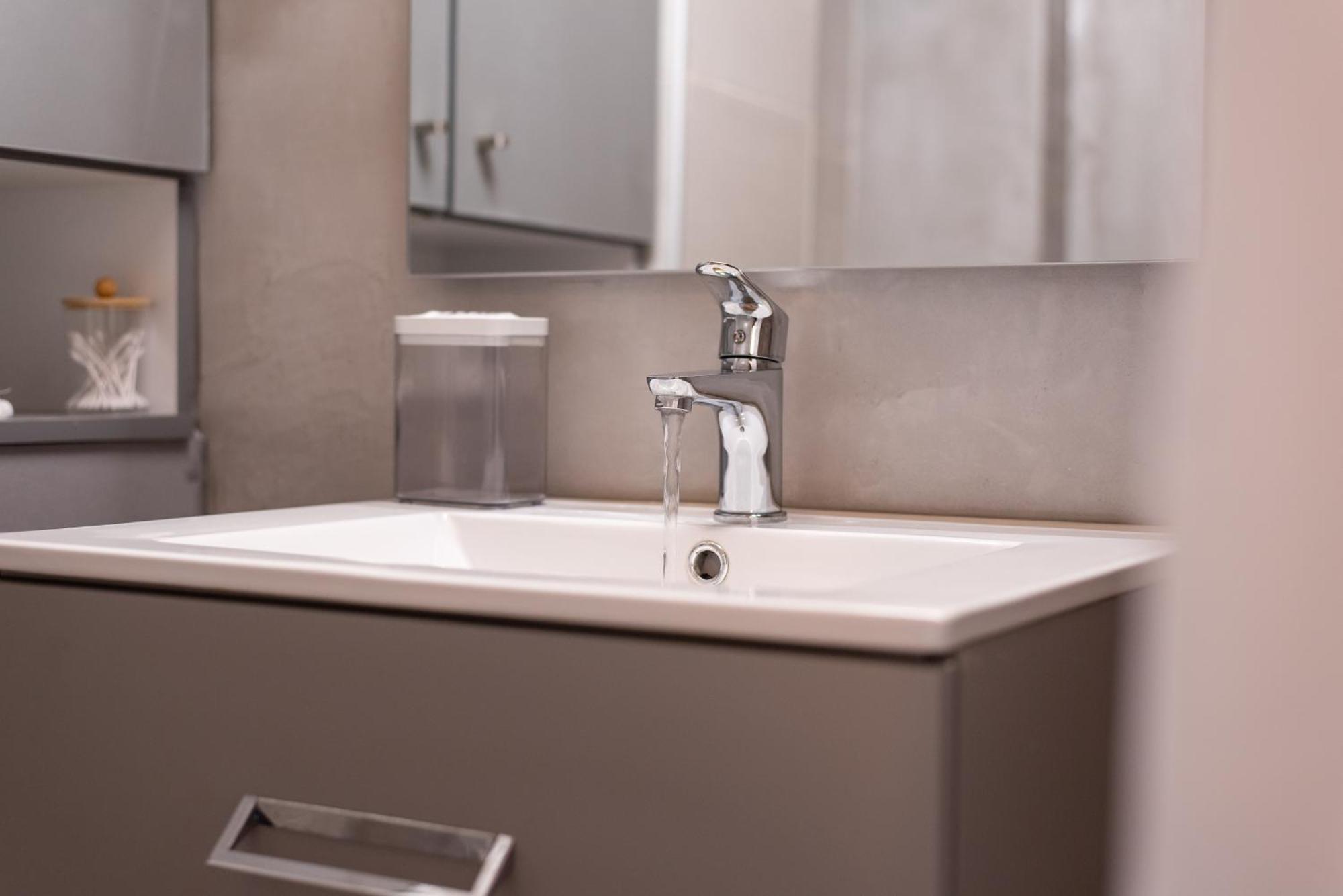 Serenity - Brand New Apt Near Athens Int Arpt Spáta المظهر الخارجي الصورة